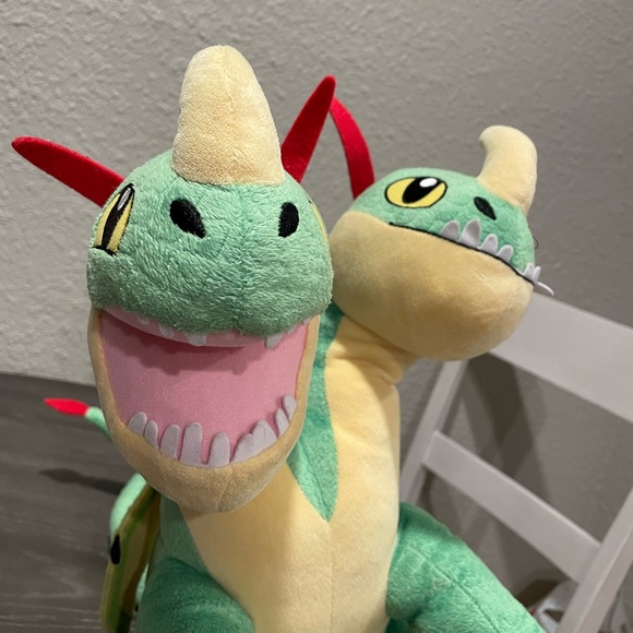 Build a bear how to train your dragon plush - Picture 2 of 4